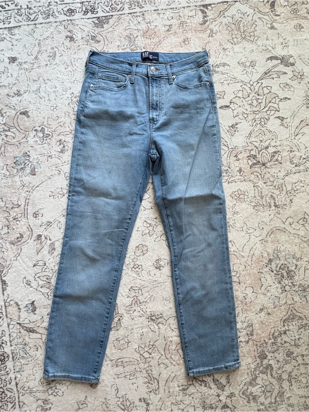 GAP Women's Soft Vintage Slim Jeans Size 6/28R